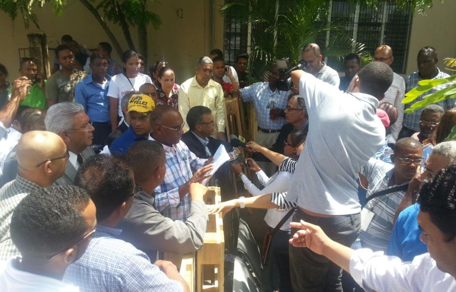Cuentan votos en Higüey con la Junta militarizada