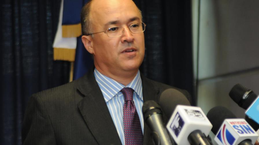 Procurador reitera a fiscales solicitar prisión por porte ilegal de armas de fuego