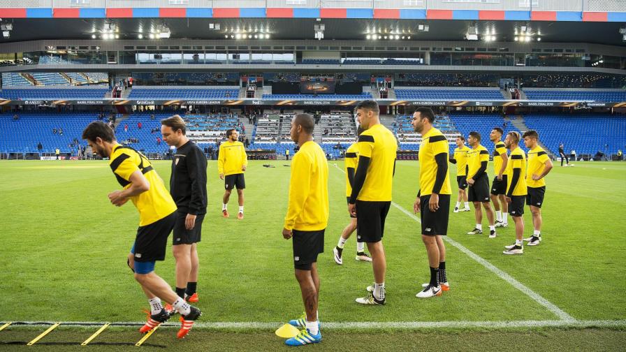 Sevilla defiende su corona ante un Liverpool con hambre de títulos