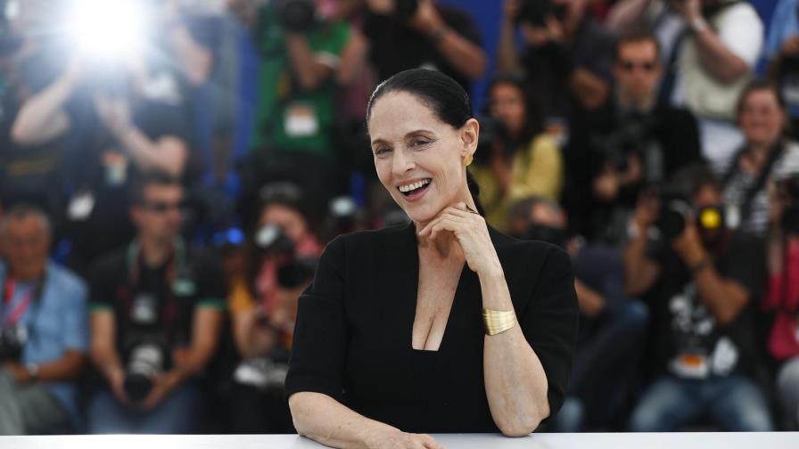 Sonia Braga: Brasil está dividido y se está haciendo daño a la democracia 