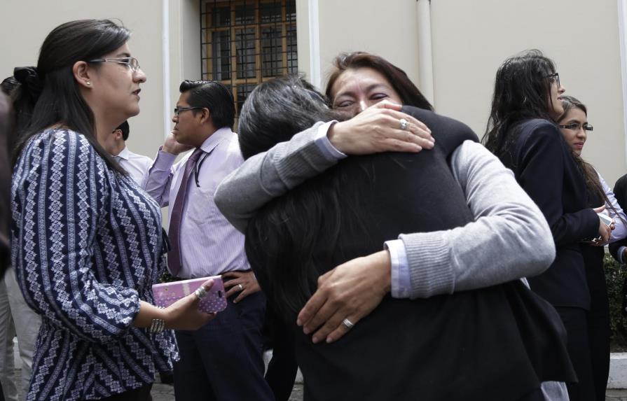 Un muerto y 85 heridos leves en Ecuador por réplicas de devastador terremoto