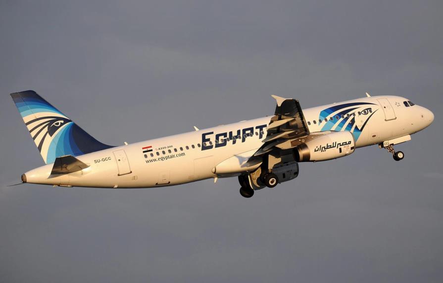 Un avión de Egytair se estrella en el Mediterráneo con 66 personas a bordo