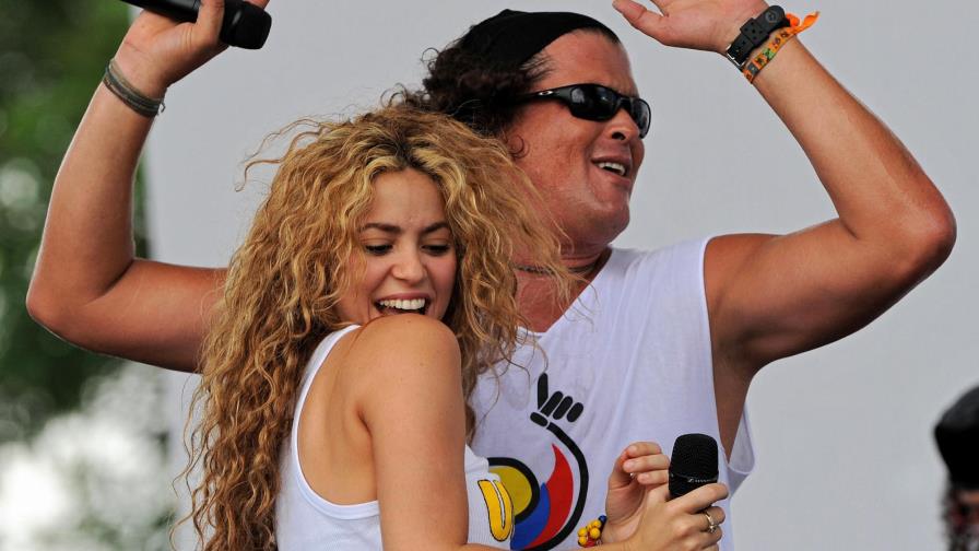 Carlos Vives denuncia filtración no autorizada de su canción con Shakira