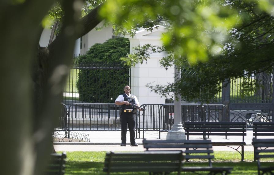 En estado crítico individuo baleado por Servicio Secreto en incidente en la Casa  Blanca