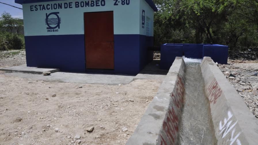 El Indrhi rehabilita sistema de riego en Jimaní El Indrhi rehabilita sistema de riego en Jimaní