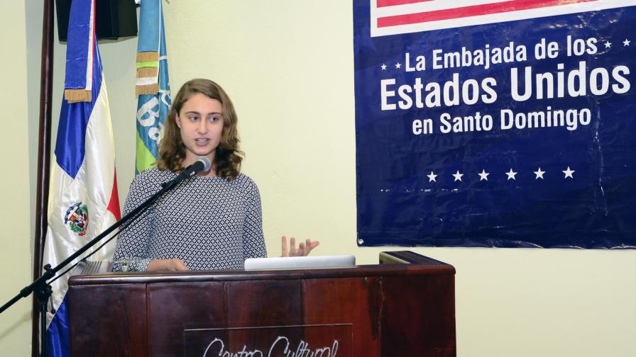 Musicóloga presenta investigación sobre mezcla musical del jazz y ritmos afrodominicanos