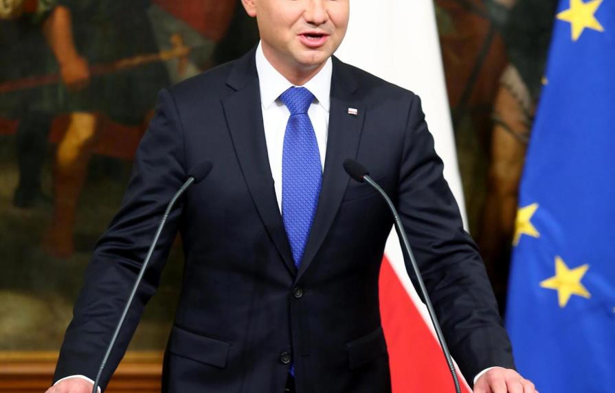 Presidente polaco aprueba Ley para eliminar nombres comunistas de las calles