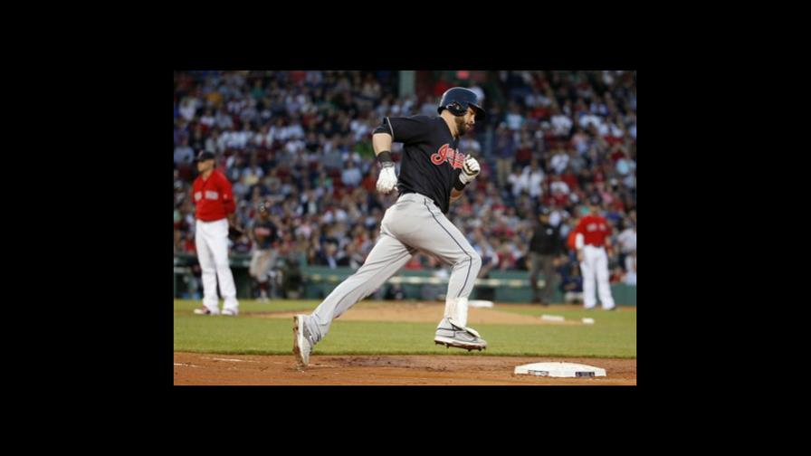 Kipnis y Kluber llevan a Indios a triunfo sobre Medias Rojas 