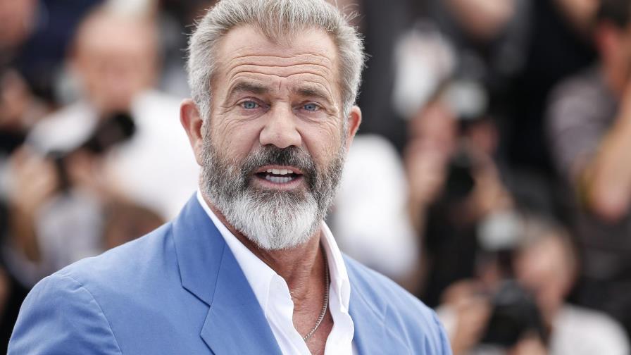 Mel Gibson se marca un baile en Cannes