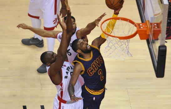 DeRozan y Biyombo controlan a Cavaliers con importante triunfo en final del Este DeRozan y Biyombo controlan a Cavaliers con importante triunfo en final del Este