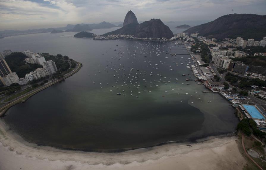 Mal olor, bacterias y heces en las aguas de Río a 75 días de los Juegos