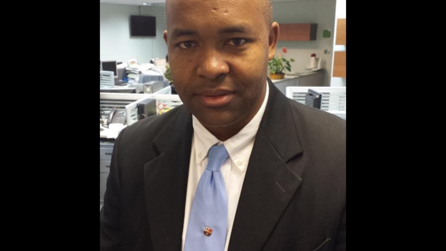 ACD premia a Nathanael Pérez de Diario Libre en prensa escrita