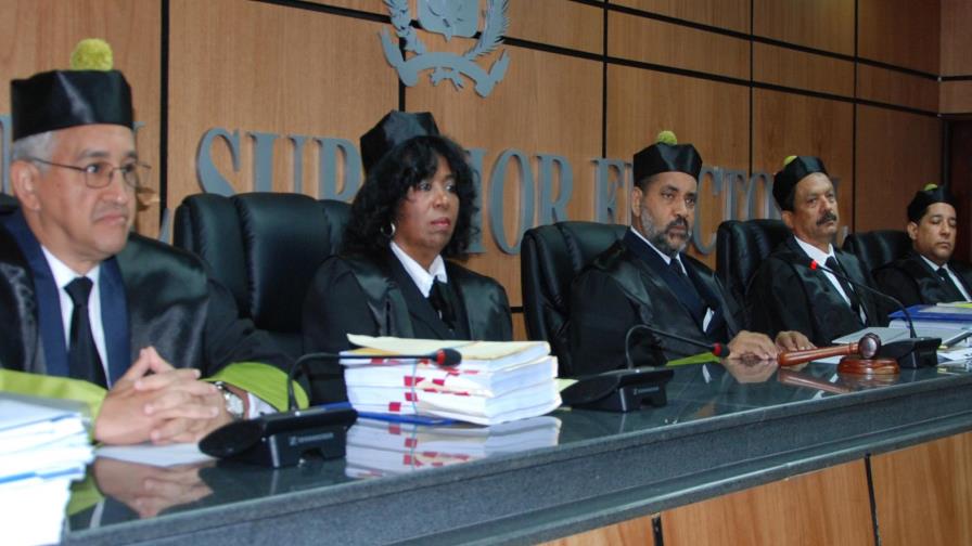 El TSE tiene 29 recursos contra conteo de los votos