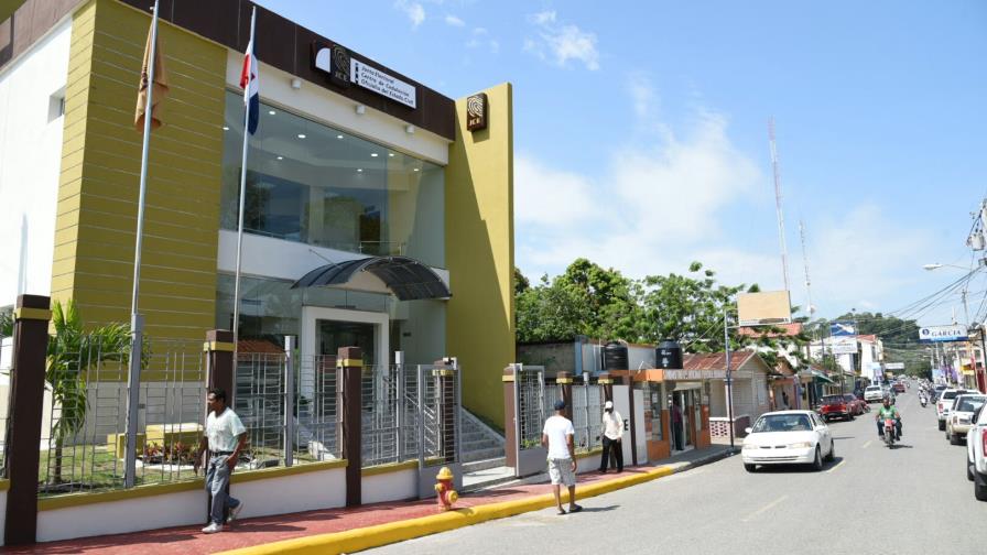 Alcalde peledeísta de Imbert reconoce victoria de candidato del PRM