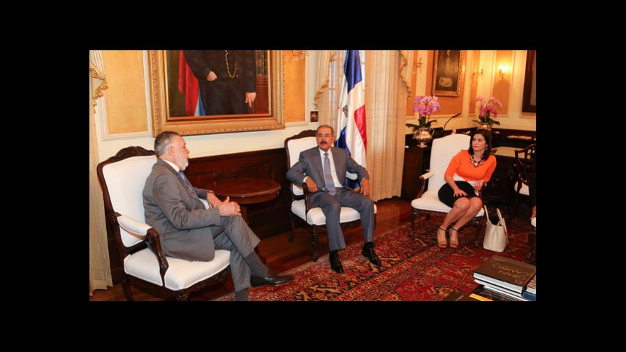 Cúpula industrial felicita al presidente Danilo Medina por triunfo electoral