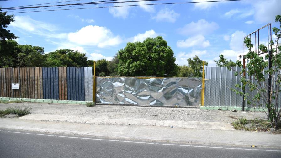 Objetan plantas de combustible en Zona Este de Santiago