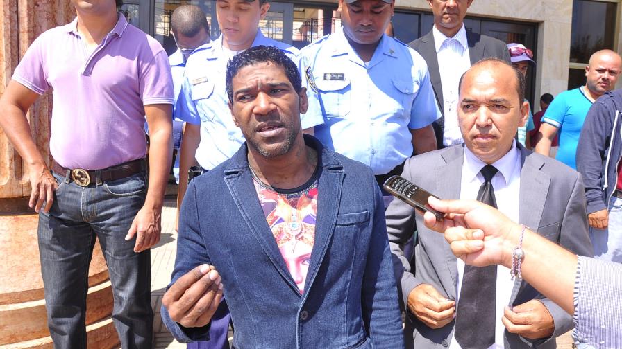 Omega anuncia grabación de disco desde La Victoria