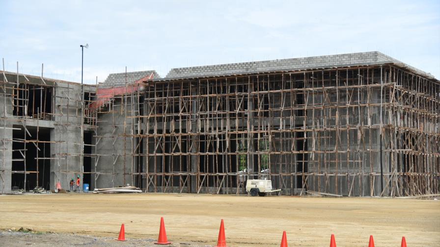 Avanzan los trabajos para implementar el sistema 911 en Santiago