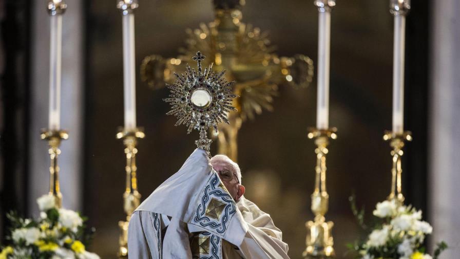 El papa Francisco alaba que cristianos se desvivan “para defender la dignidad de todos” El papa Francisco alaba que cristianos se desvivan “para defender la dignidad de todos”