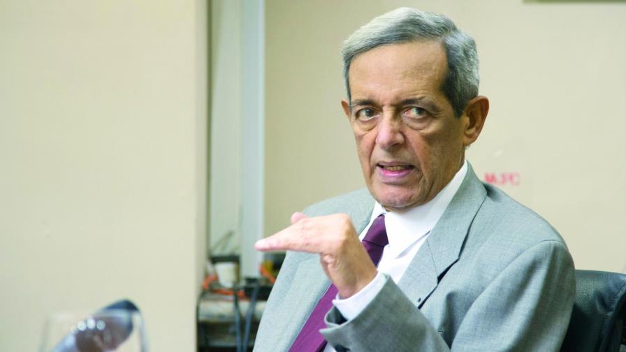 Hatuey De Camps felicita a Danilo Medina por victoria en las elecciones Hatuey De Camps felicita a Danilo Medina por victoria en las elecciones