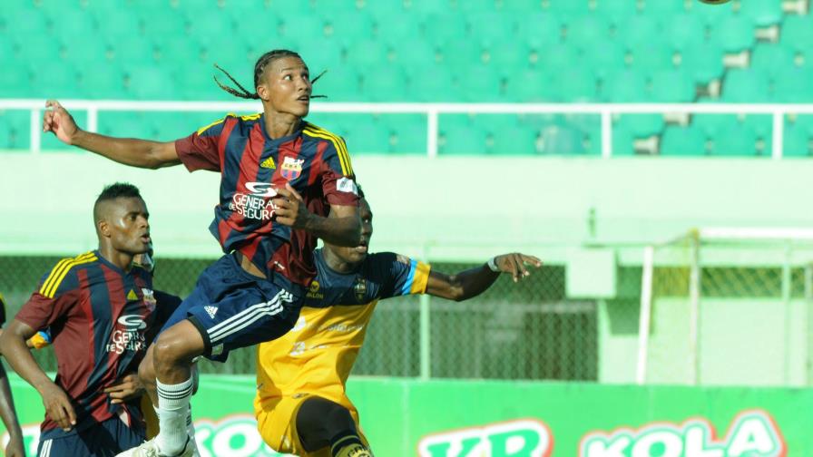 Empatan Pantoja y Barcelona; Cibao FC y Moca en la LDF