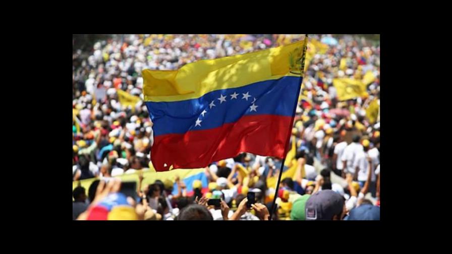 Oposición venezolana no negociará el revocatorio