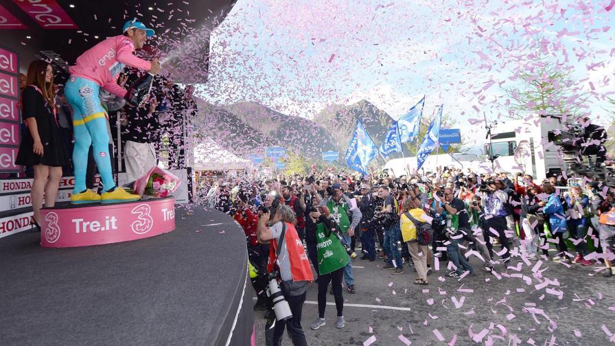 Vincenzo Nibali certifica su victoria en el Giro por 2da vez en su carrera