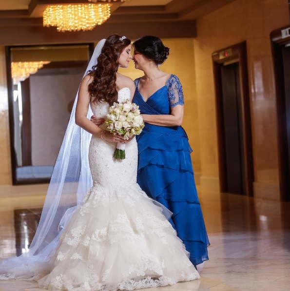 Iamdra Fermín junto a su madre.