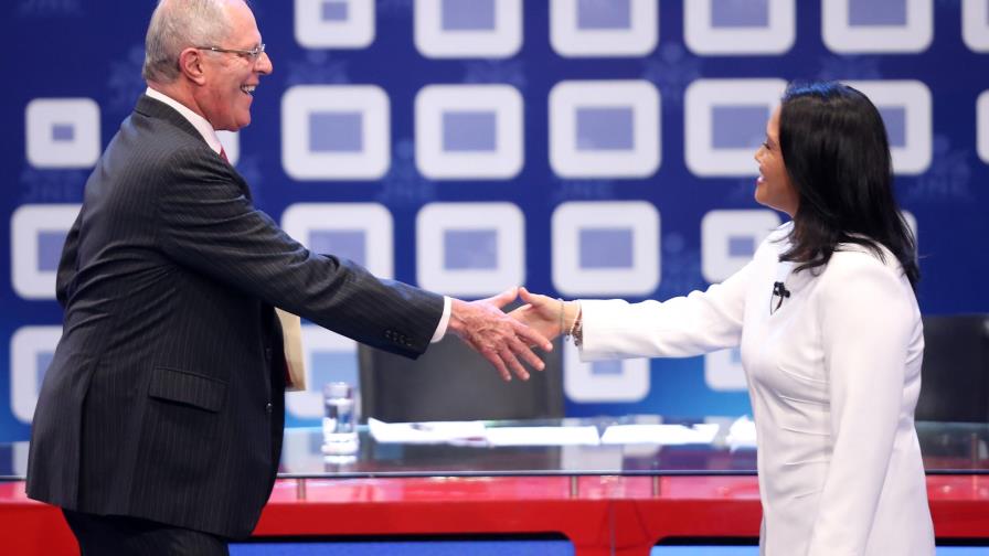 Comienza el segundo y último debate electoral entre Fujimori y Kuczynski