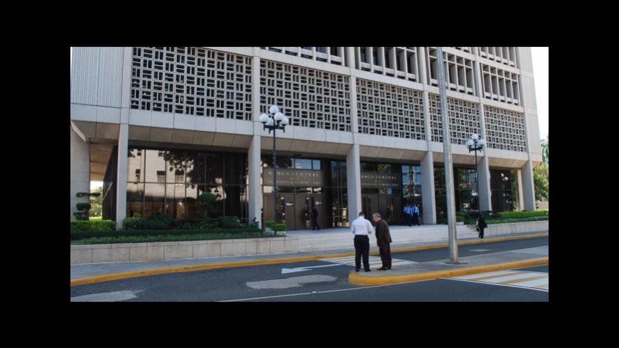 Banco Central: alzas de tasas de Reserva Federal no deberían tener “efecto importante” en economía dominicana Banco Central: alzas de tasas de Reserva Federal no deberían tener “efecto importante” en economía dominicana