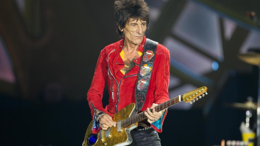 El guitarrista Ronnie Wood se convierte en padre de dos gemelas a los 68 años 