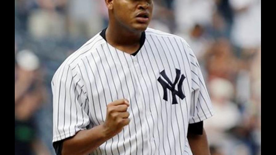 Demandan a Iván Nova por destrucción de vivienda en Nueva York