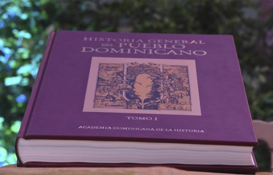 Presentan Códice de la Historia General del Pueblo Dominicano