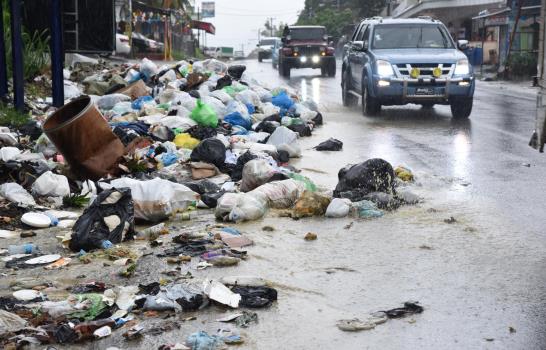 Inician en San Cristóbal plan  de saneamiento en municipios