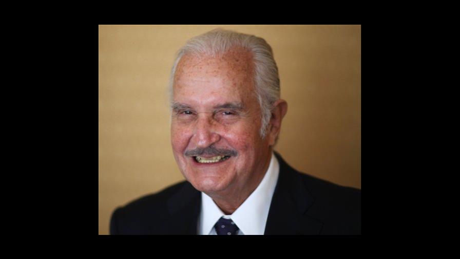 Novela póstuma de Carlos Fuentes es finalmente publicada 