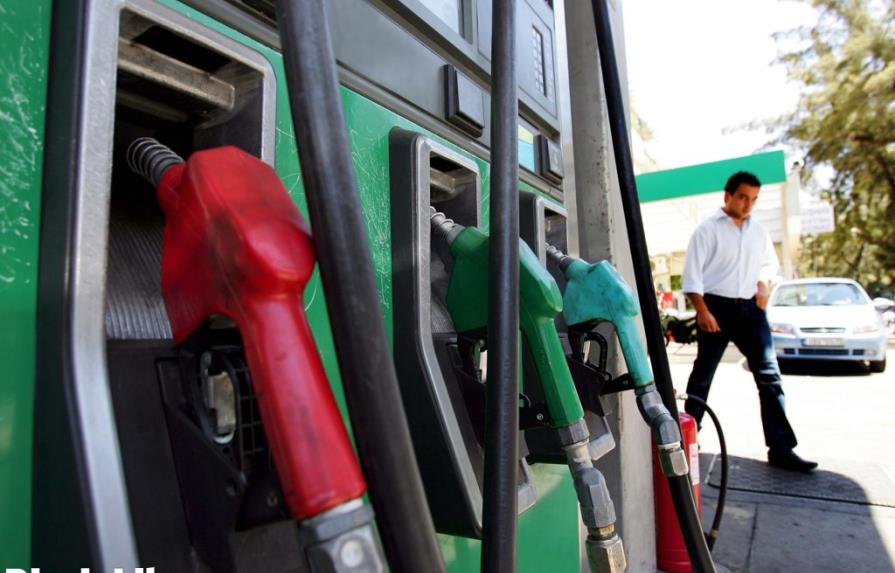 En 14 días precios gasolinas y Avtur han aumentado más de 11 pesos por galón 