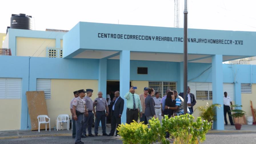 Apresan a dos por asalto a Centro de Rehabilitación y Coerción Najayo en 2014