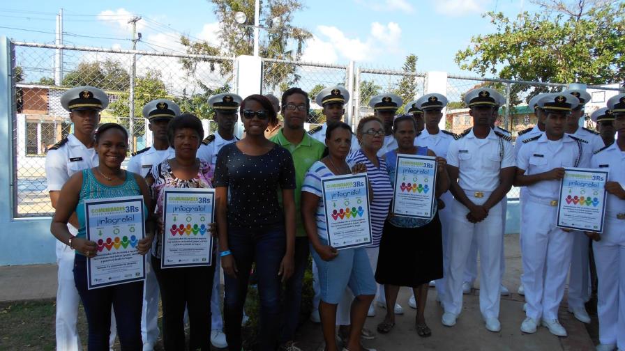 Conmemoran el Día Mundial de Medio Ambiente en comunidad de Boca Chica