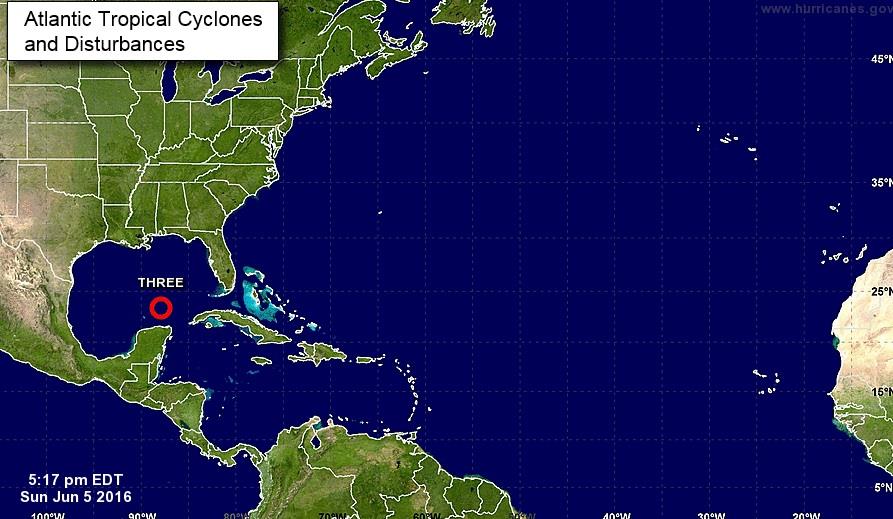 Se forma tercera tormenta tropical; Florida se prepara para recibirla