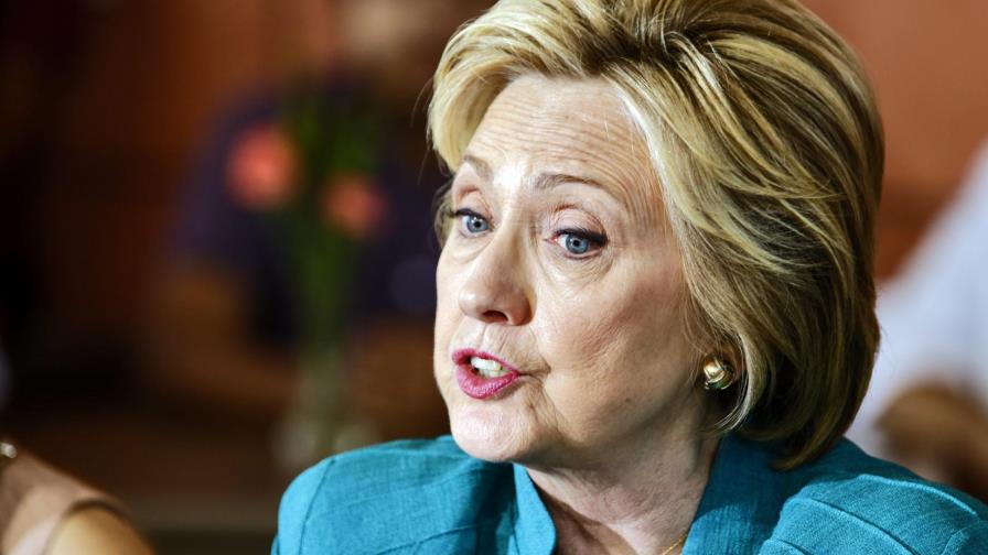 Clinton toma la delantera en las primarias demócratas de Puerto Rico Clinton toma la delantera en las primarias demócratas de Puerto Rico