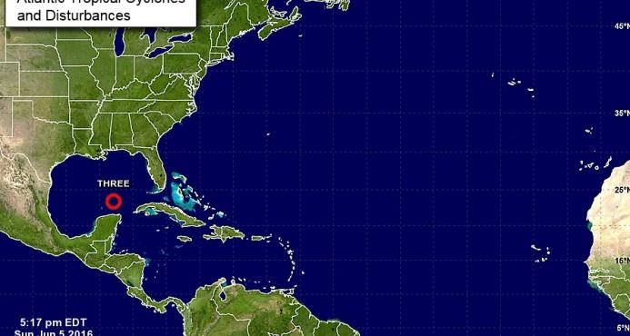 La tormenta tropical Colin avanza en dirección a la costa oeste de Florida