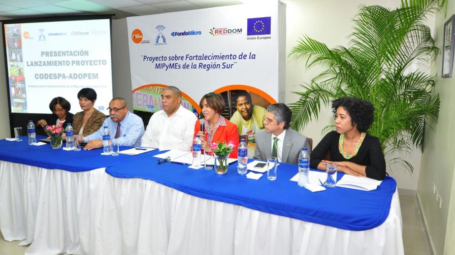 Fundaciones firman acuerdo de RD$33 millones para impulsar las mipymes del Suroeste Fundaciones firman acuerdo de RD$33 millones para impulsar las mipymes del Suroeste