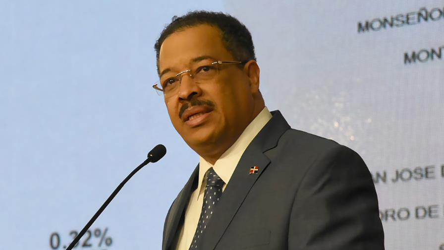 JCE está en rojo; con deudas y sin dinero