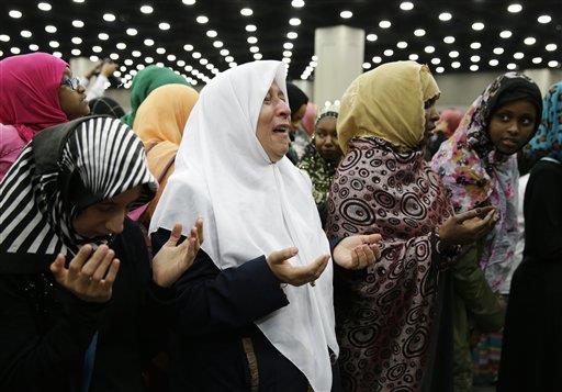 Musulmanes despedirán a Ali con ritual funerario islámico 