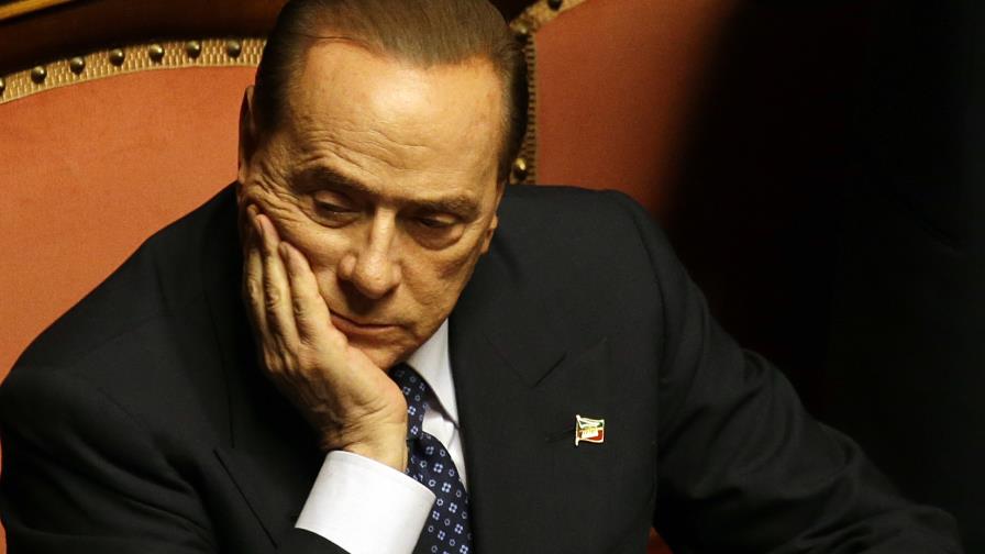 Operarán a Berlusconi para reemplazarle válvula aórtica 