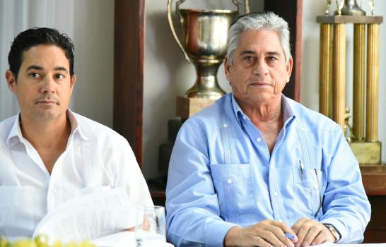 Confirman a Chilote Llenas como presidente de las Águilas