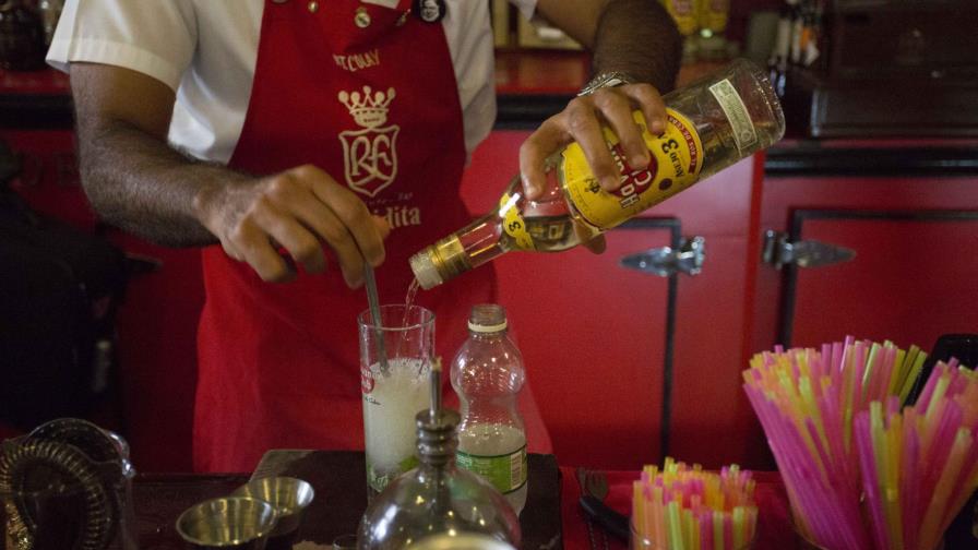 Los nuevos lazos de EEUU y Cuba disparan una guerra del ron