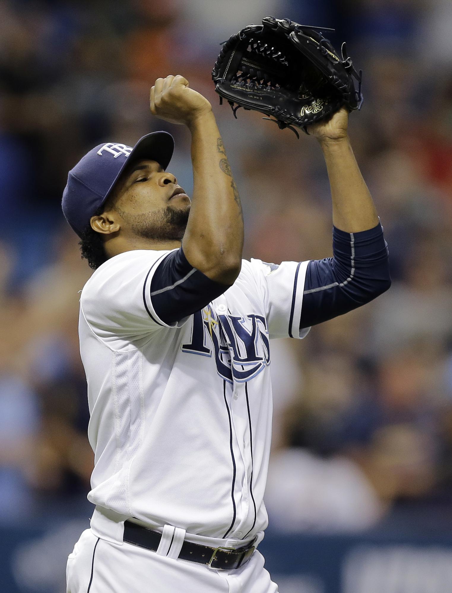 Alex Colomé es el mejor en salvamento en los Rays de Tampa con 18.