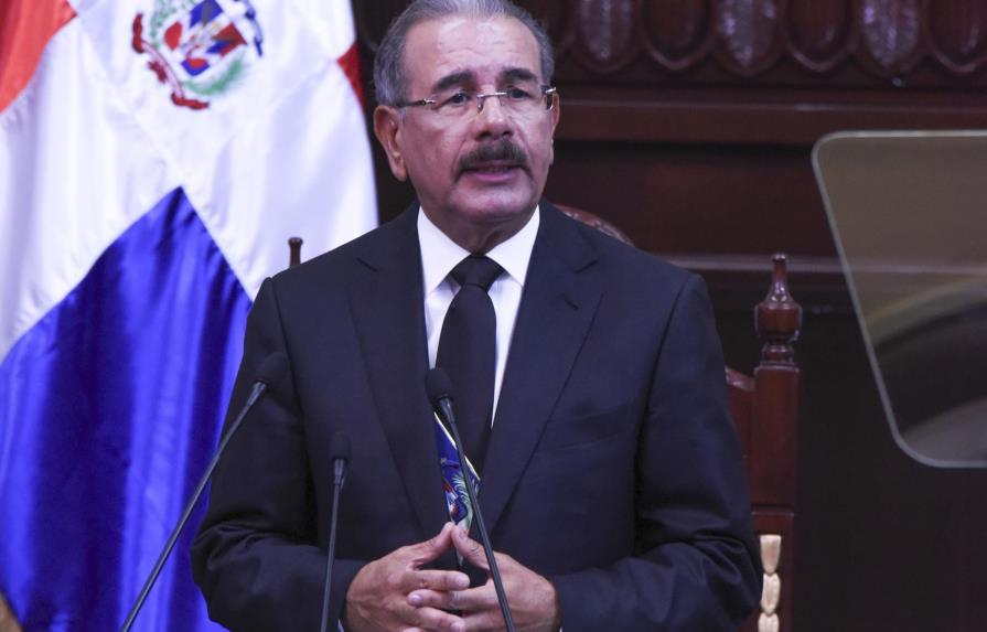 Presidente Medina expresa pesar por matanza en Orlando