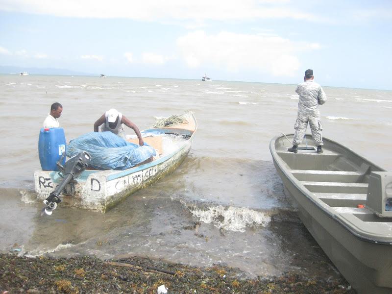 Detienen a cinco personas que intentaban salir de forma ilegal en una embarcación hacia Puerto Rico 